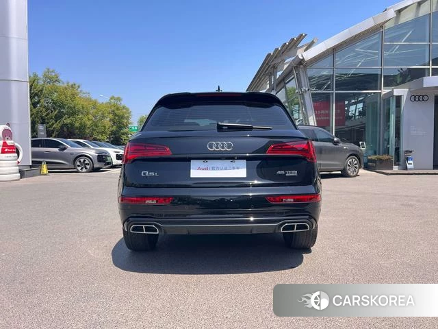 Audi Q5L id 4307099 из Китая 8