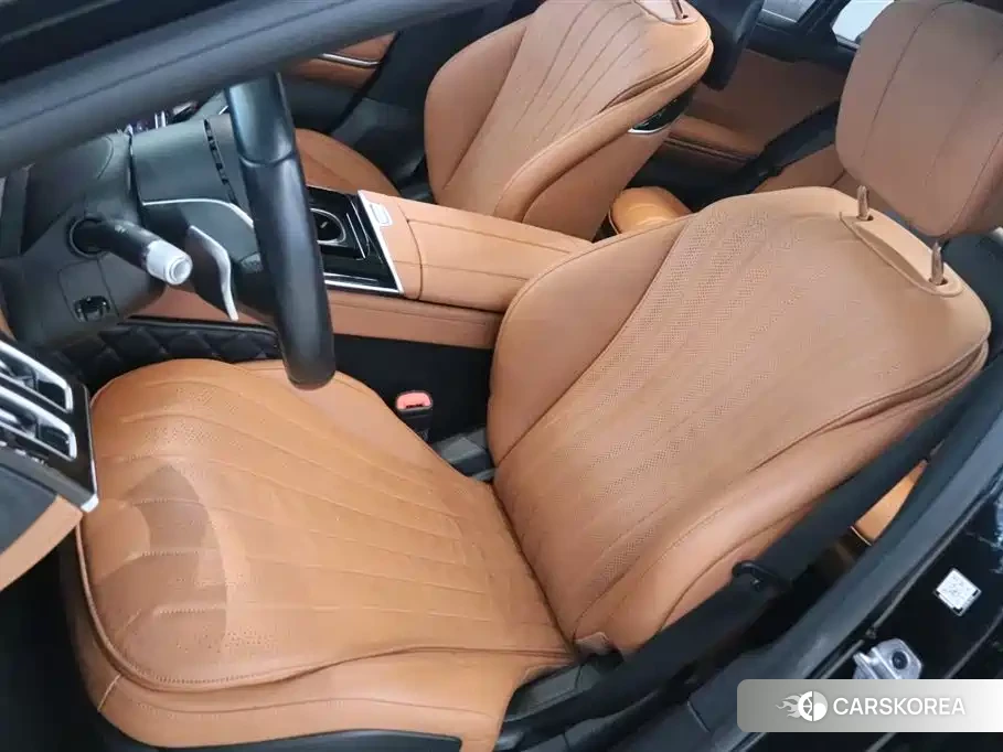 Mercedes-Benz S-Class id 4679983 из Китая 21