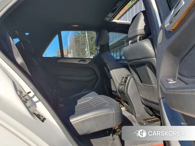 Mercedes-Benz GLE - Class W166 id 3563157 из Кореи 10