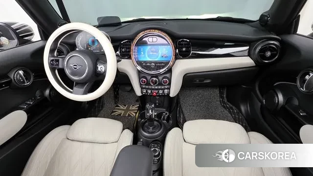 Mini Cooper S Convertible id 3675552 из Кореи 17