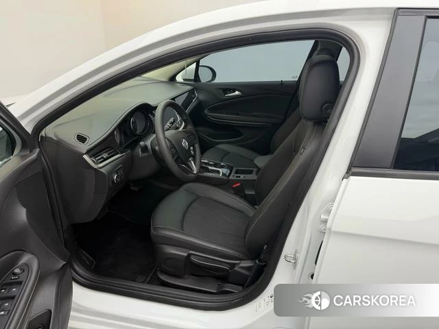 Buick Weilang id 4211416 из Китая 17
