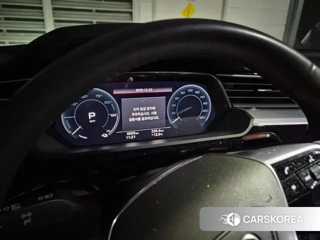 Audi e-Tron id 3512472 из Кореи 7