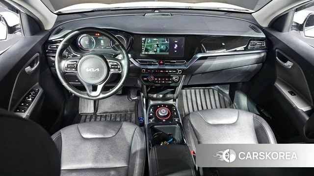 Kia Niro Plus id 3799438 из Кореи 17