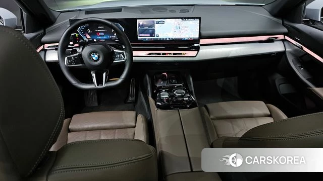 BMW 5 Series (G60) id 3952530 из Кореи 17