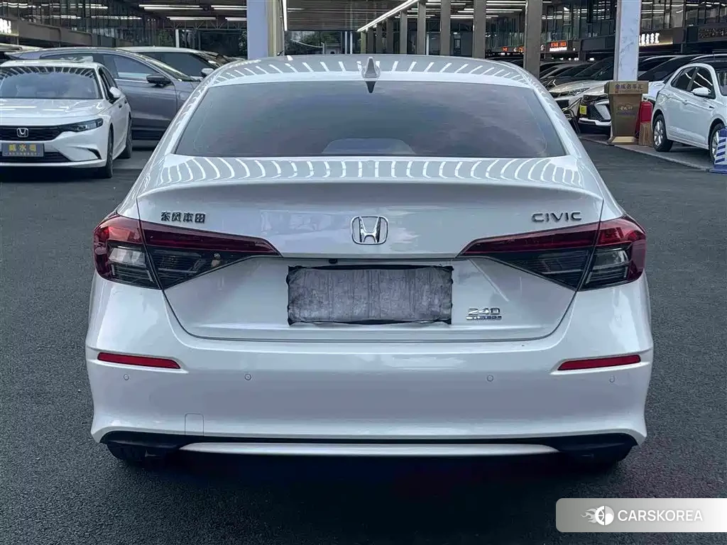 Honda Civic id 4680771 из Китая 20
