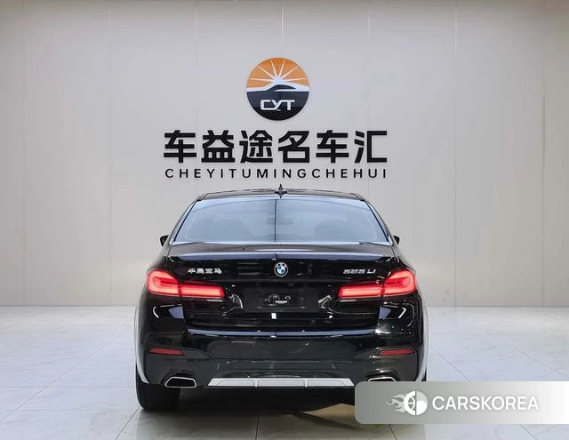 BMW 5 series id 4297352 из Китая 17