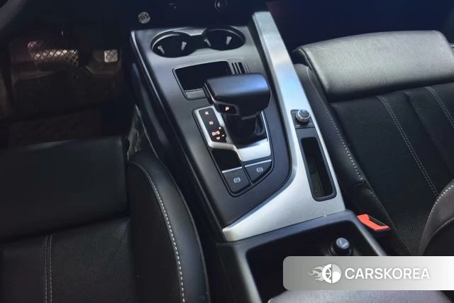 Audi A4L id 4290354 из Китая 14