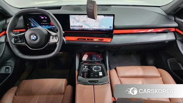 BMW 5 Series (G60) id 3798626 из Кореи 17