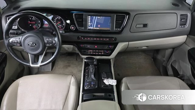 Kia All New Carnival id 4708993 из Кореи 17