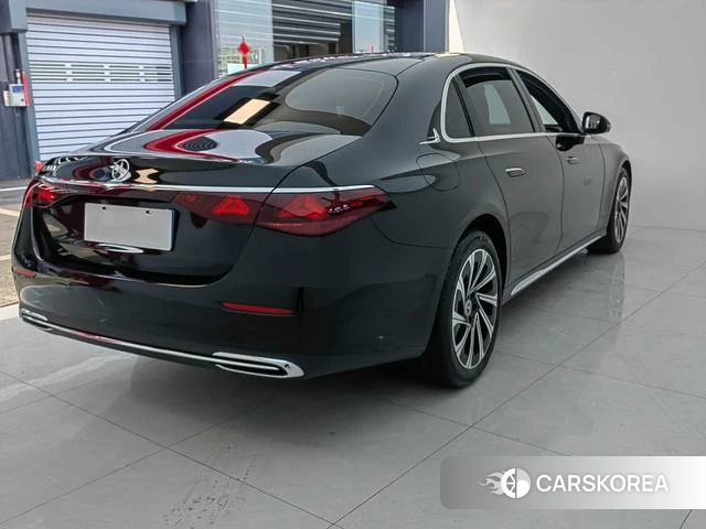 Mercedes-Benz E-class id 4265132 из Китая 13
