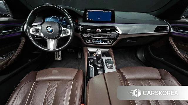 BMW 5 Series (G30) id 4482864 из Кореи 28