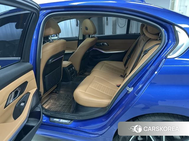 BMW 3 series id 4253806 из Китая 17