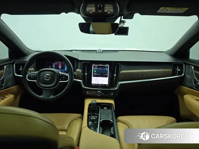 Volvo V90 Cross-Country id 3685976 из Кореи 17