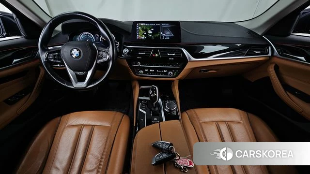 BMW 5 Series (G30) id 4638202 из Кореи 17