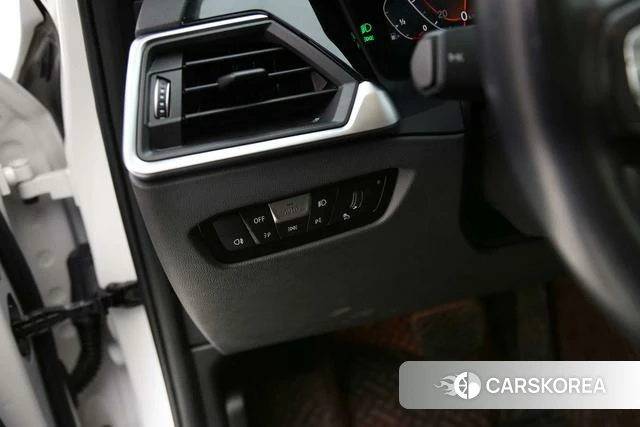 BMW 3 series id 3919568 из Китая 16