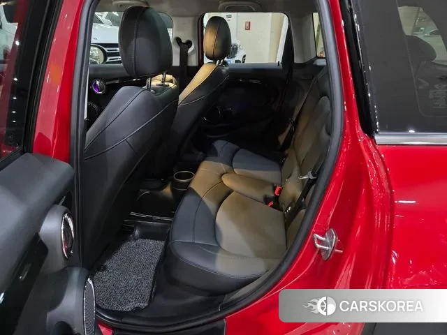 Mini Cooper S id 3469455 из Кореи 17