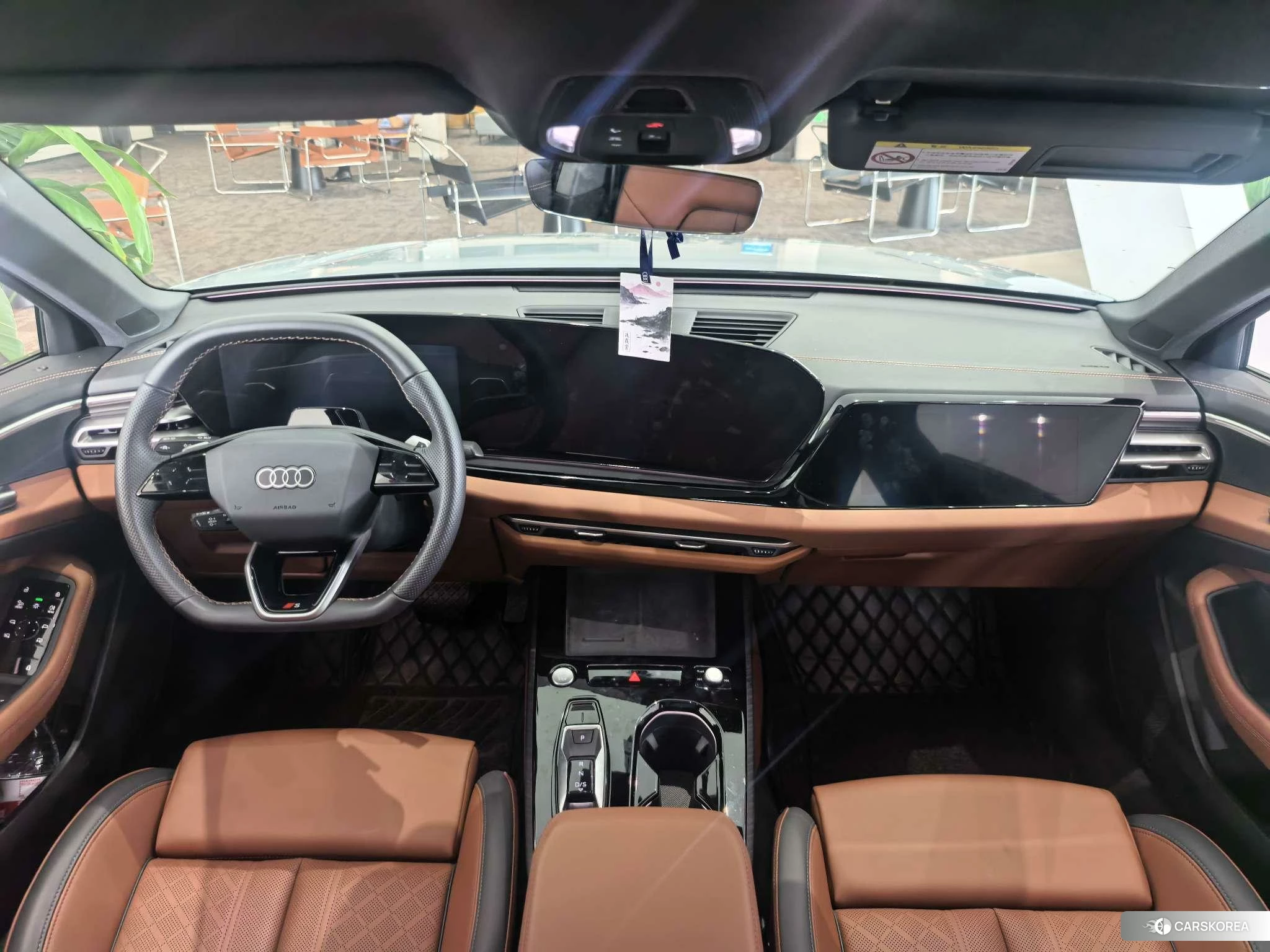 Audi A5L id 4419176 из Китая 16