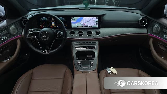 Mercedes-Benz E-Class W213 id 4645842 из Кореи 31