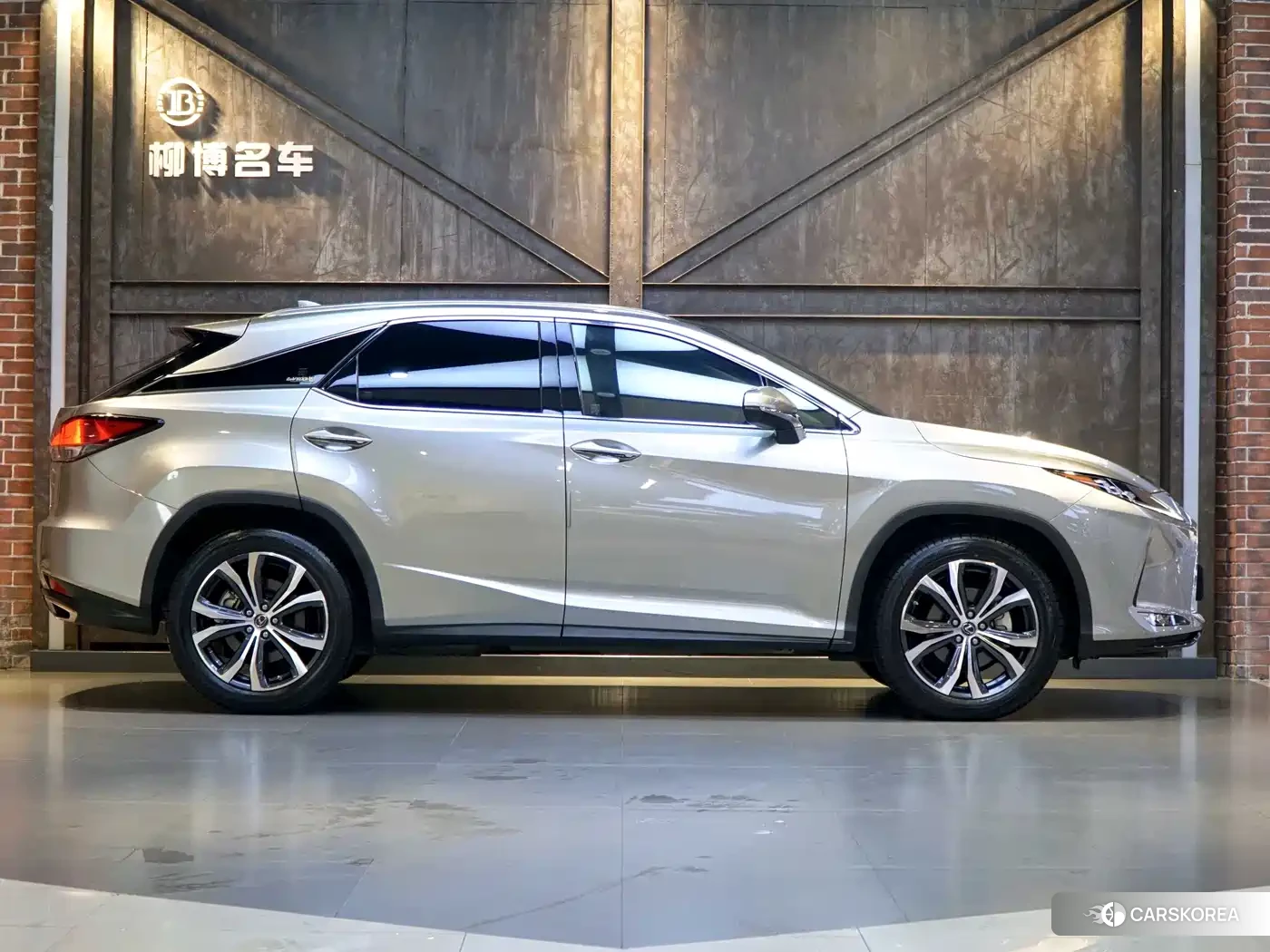 Lexus RX id 4514367 из Китая 18