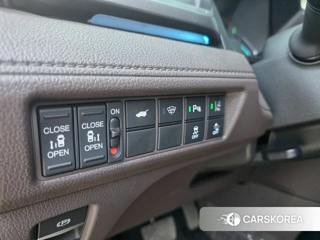 Honda Odyssey id 3801476 из Кореи 17