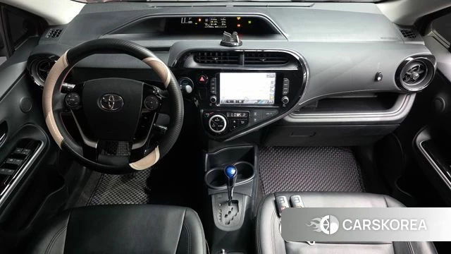 Toyota Prius C id 4693888 из Кореи 28