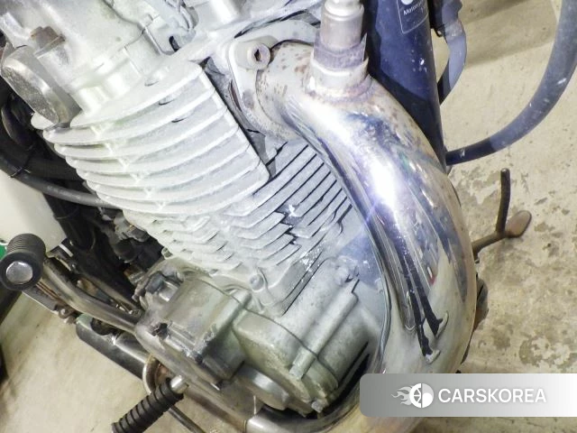 Yamaha SR 400 id 4205930 из Японии 21