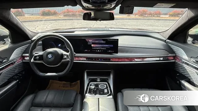 BMW i7 (G70) id 3664295 из Кореи 17