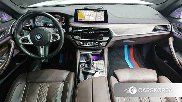 BMW 5 Series (G30) id 3800916 из Кореи 17