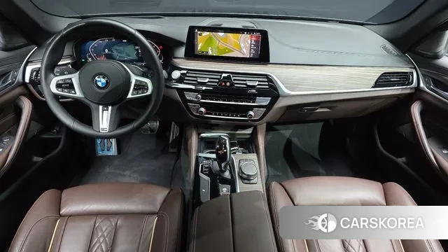 BMW 5 Series (G30) id 3361920 из Кореи 17