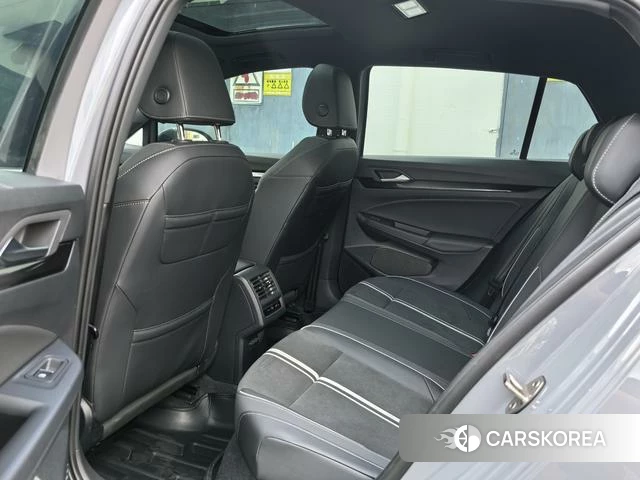 Volkswagen Golf id 4290638 из Китая 7