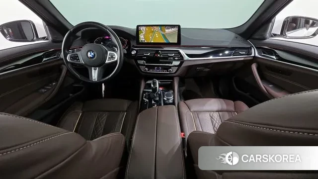 BMW 5 Series (G30) id 3333696 из Кореи 17