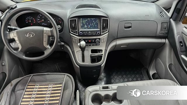 Hyundai The New Grand Starex id 4563143 из Кореи 29