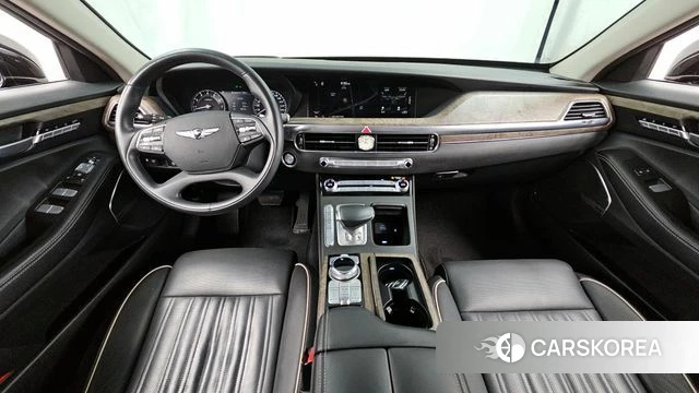 Genesis G90 id 4294464 из Кореи 35