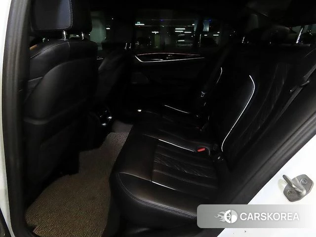 BMW 5 Series (G30) id 4433095 из Кореи 17