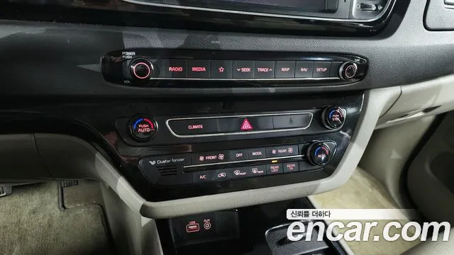 Kia All New Carnival id 2521541 из Кореи 17