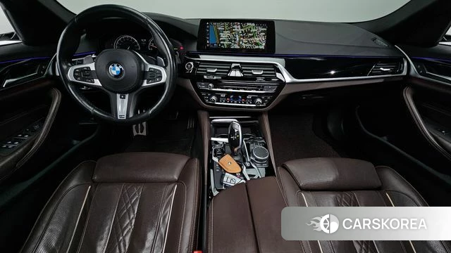 BMW 5 Series (G30) id 3905797 из Кореи 17