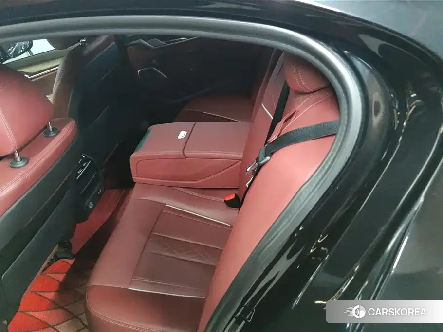 BMW 5 series id 4547291 из Китая 13
