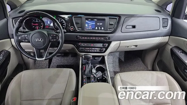 Kia The New Carnival id 2708485 из Кореи 17