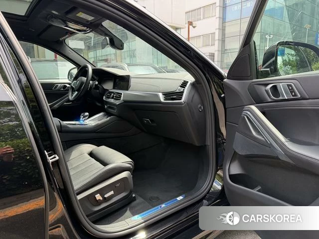 BMW X6 id 4265648 из Китая 10
