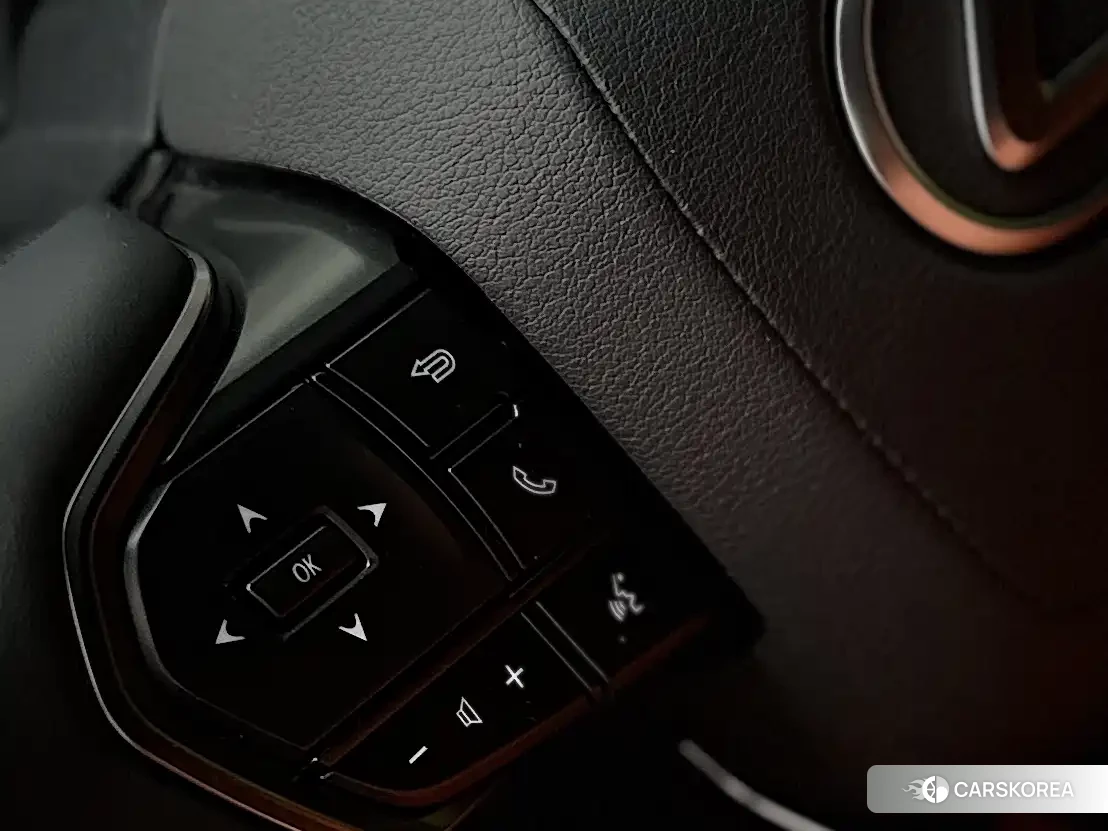 Lexus LX id 4606903 из Китая 10