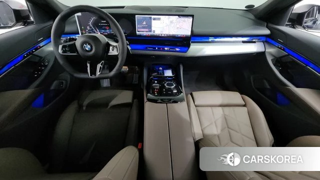 BMW 5 Series (G60) id 4791849 из Кореи 30