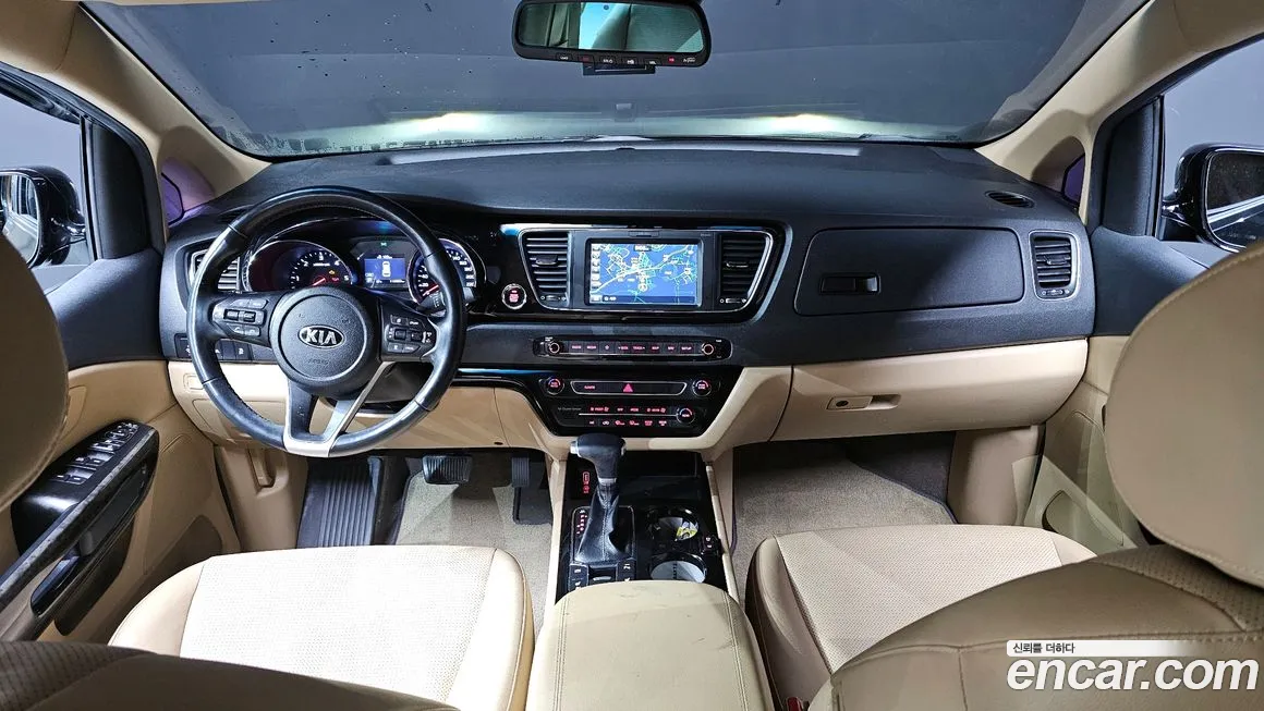 Kia The New Carnival id 2089867 из Кореи 17