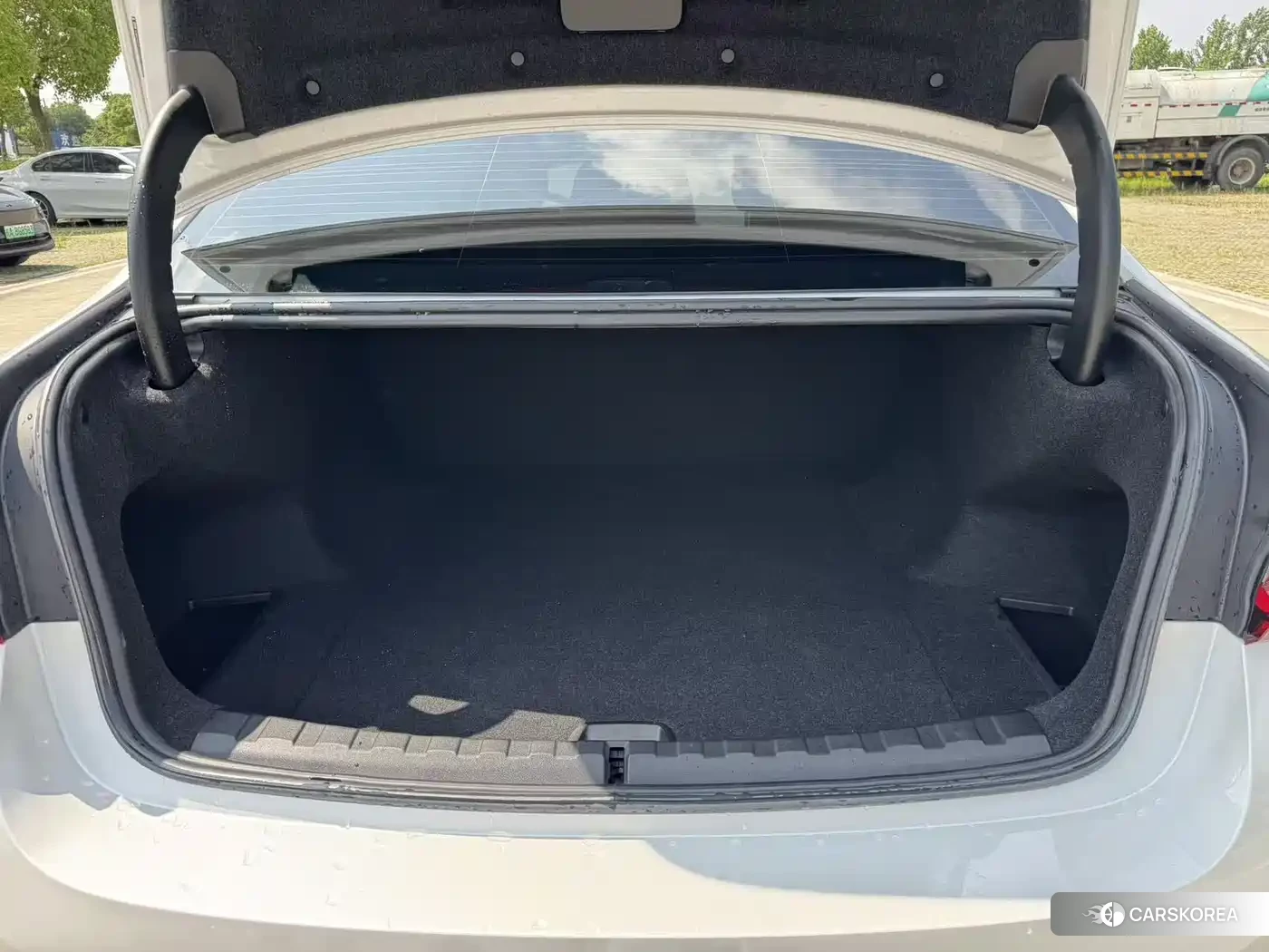 BMW i3 id 4570637 из Китая 22