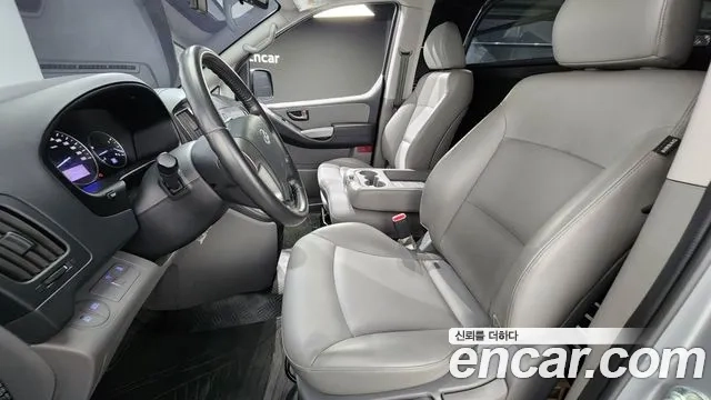 Hyundai The New Grand Starex id 2859503 из Кореи 17