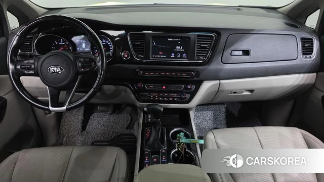 Kia The New Carnival id 4610352 из Кореи 17