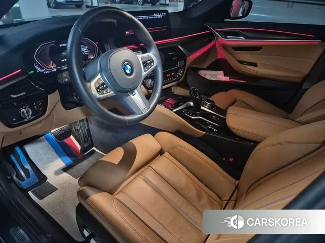 BMW 5 Series (G30) id 3360336 из Кореи 16