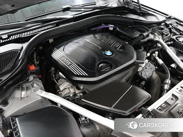 BMW 5 Series (G30) id 3296541 из Кореи 17