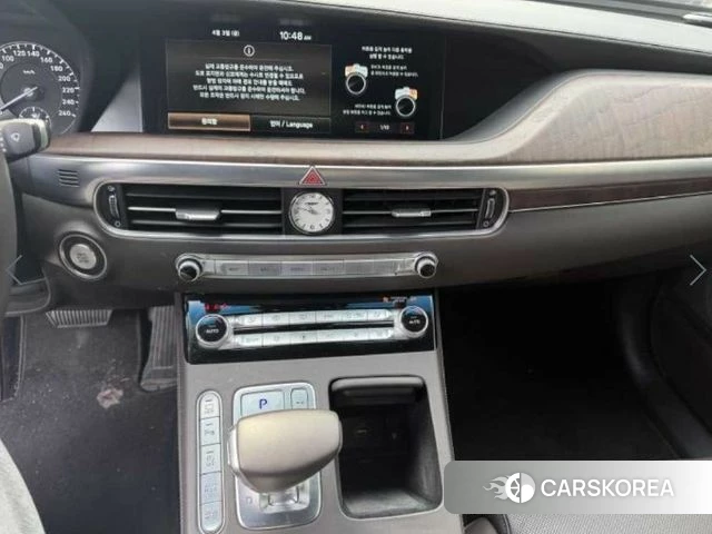 Genesis G90 id 3898876 из Кореи 10