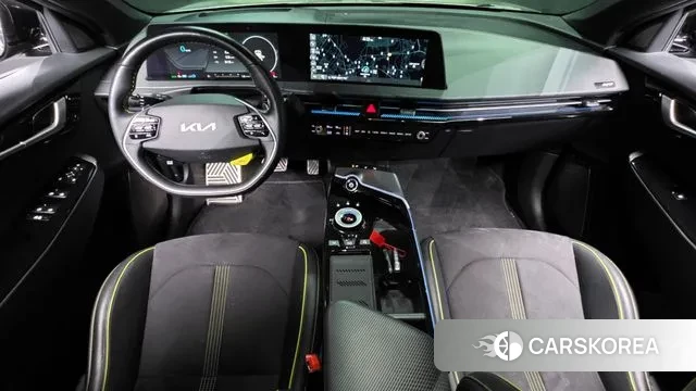 Kia EV6 id 3555694 из Кореи 17