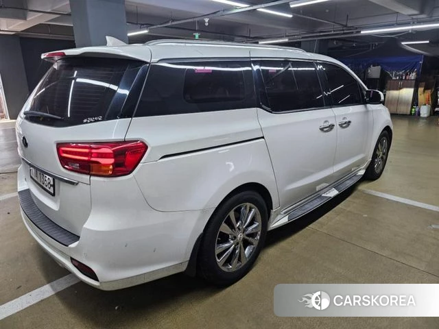 Kia The New Carnival id 4795017 из Кореи 15